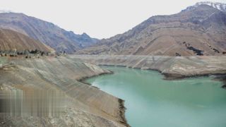 تهرانیها خود را برای بحران آب آماده کنند تهرانیها خود را برای بحران آب آماده کنند