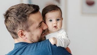 دو هفته مرخصی پدران برای تولد فرزند دو هفته مرخصی پدران برای تولد فرزند