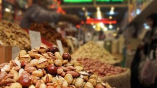 وضعیت بازار آجیل و خشکبار در روزهای پایانی سال/ کمبود آجیل نداریم