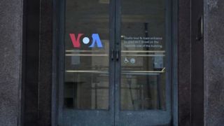 دستور ترامپ برای اخراج کارکنان «صدای آمریکا» لغو شد