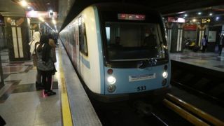 تکذیب جانباختن زن جوانی که وارد حریم ریلی مترو شد تکذیب جانباختن زن جوانی که وارد حریم ریلی مترو شد