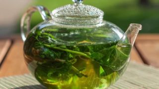 بهترین دمنوشها برای نفخ شکم بهترین دمنوشها برای نفخ شکم