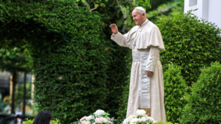 کاتولیک‌ها در سوگ درگذشت پاپ فرانسیس