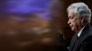 موهایم در مذاکره با ایران سفید شد/ مذاکره با شرایط فعلی، کار آسانی نیست