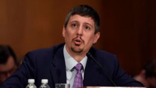 واکنش معمار تحریمهای ایران به اظهارات ترامپ درباره نفت ایران واکنش معمار تحریمهای ایران به اظهارات ترامپ درباره نفت ایران