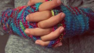 علت احساس سرمای مداوم در بدن چیست؟ علت احساس سرمای مداوم در بدن چیست؟