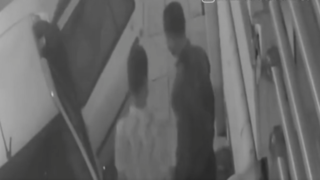 حضور یک زن در سرقت برای شک نکردن مردم