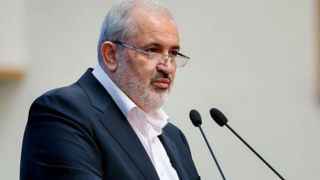 علیآبادی: دولت ۶۰ همت بدهی پیمانکاران برق را تأمین میکند علیآبادی: دولت ۶۰ همت بدهی پیمانکاران برق را تأمین میکند