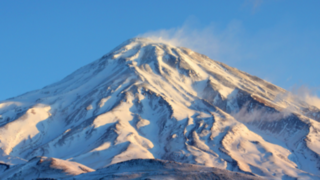 تصاویری رویایی از طلوع امروز خورشید بر فراز دماوند