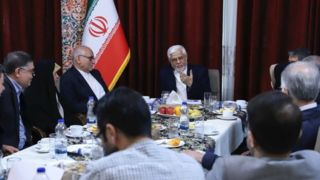 عارف: مبنای کار دولت اصلاح ساختار اقتصادی است عارف: مبنای کار دولت اصلاح ساختار اقتصادی است