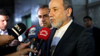 عراقچی: یکشنبه دور چهارم مذاکرات غیر مستقیم با آمریکا آغاز می شود