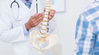 انواع مشکلات ستون فقرات کدامند و چه علائمی دارند؟