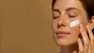 ضد آفتاب ضد لک: راهکار قطعی برای پیشگیری و درمان لک‌های پوستی