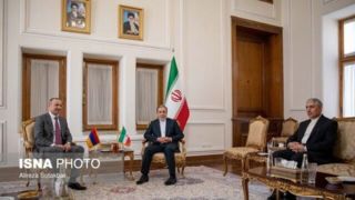 عراقچی مقام ارشد ارمنستانی را در جریان گفت‌وگوهای ایران و آمریکا قرار داد