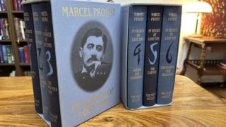 در هیاهوی واژگان: تاملی بر خواندن طولانیترین رمان جهان در هیاهوی واژگان: تاملی بر خواندن طولانیترین رمان جهان