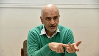 اقتصاددان حامی پزشکیان به سیم آخر زد: ندانمکاریهای دولت، شرمآور است اقتصاددان حامی پزشکیان به سیم آخر زد: ندانمکاریهای دولت، شرمآور است