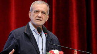 پزشکیان: ۸ ماه پیش من را تحویل هم نمی‌گرفتند، حالا شدیم رئیس‌جمهور