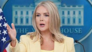 سخنگوی کاخ سفید: کشور ما به برقکار و لولهکش نیاز دارد نه فارغالتحصیلان هاروارد! سخنگوی کاخ سفید: کشور ما به برقکار و لولهکش نیاز دارد نه فارغالتحصیلان هاروارد!