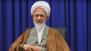 آیت‌الله جوادی آملی: مدیریت یعنی به جای قهر و حذف، به دنبال اصلاح و هدایت باشیم