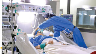 مشکلات معیشتی ۲ هزار پرستار ایرانی در دانمارک مشکلات معیشتی ۲ هزار پرستار ایرانی در دانمارک