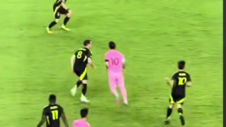 مسی، مهارنشدنی! مسی، مهارنشدنی!