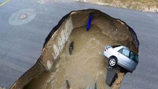 رهاشدن بیش از ۳۰۰ گودال در تهران/۹۰ درصد ریزشها مربوط به گودهایی با عمق کمتر از دوطبقه است رهاشدن بیش از ۳۰۰ گودال در تهران/۹۰ درصد ریزشها مربوط به گودهایی با عمق کمتر از دوطبقه است