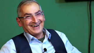 شرطبندی لیبرالها در اقتدا به مسلک قمارباز بزرگ شرطبندی لیبرالها در اقتدا به مسلک قمارباز بزرگ