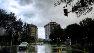 رگبار و رعد و برق و خیزش گرد و خاک در برخی استان‌های کشور  