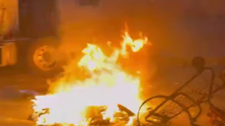 لس‌آنجلس در آتش خشم