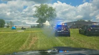 سقوط یک هواپیمای مسافربری در آمریکا سقوط یک هواپیمای مسافربری در آمریکا