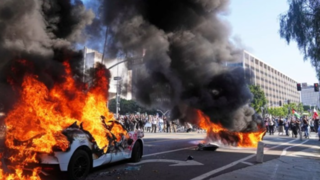 اعتراضات لسآنجلس به شهرهای دیگر آمریکا کشیده شد اعتراضات لسآنجلس به شهرهای دیگر آمریکا کشیده شد