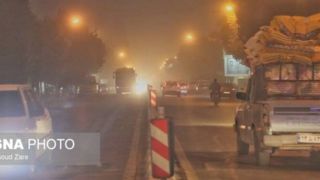 طوفان شدید گرد و خاک در یزد طوفان شدید گرد و خاک در یزد