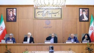 دستور پزشکیان برای رفع مشکلات سرمایهگذاران و تولیدکنندگان برق دستور پزشکیان برای رفع مشکلات سرمایهگذاران و تولیدکنندگان برق