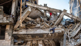 هدف قرار دادن تعدادی از اساتید دانشگاه نشانه واضح از اهمیت حرکت و رشد علمی کشور است