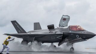 انهدام جنگنده F۳۵ اسرائیلی در تبریز با عملیات موفق پدافند انهدام جنگنده F۳۵ اسرائیلی در تبریز با عملیات موفق پدافند