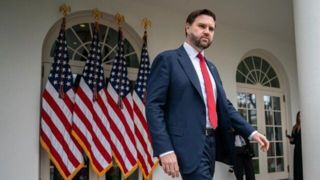 یاوه‌گویی معاون ترامپ: ایران حق غنی‌سازی اورانیوم ندارد