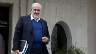 تأکید وزیر نیرو بر خدمترسانی بیوقفه آب و برق در شرایط بحران تأکید وزیر نیرو بر خدمترسانی بیوقفه آب و برق در شرایط بحران