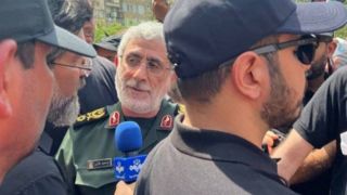 سردار قاآنی: تا اینجا با موفقیت رفتیم و بعد از این هم با قدرت پیش میرویم سردار قاآنی: تا اینجا با موفقیت رفتیم و بعد از این هم با قدرت پیش میرویم