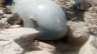 پیداشدن شکار لاشهٔ هرمس توسط مرد روستایی پیداشدن شکار لاشهٔ هرمس توسط مرد روستایی