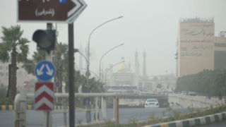 ادارات قم روز یکشنبه تعطیل شد ادارات قم روز یکشنبه تعطیل شد