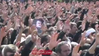 حضور باشکوه مردم در تشییع پیکر شهید حاجی‌زاده در بهشت‌زهرا