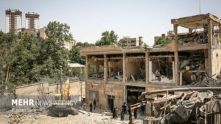 وقتی عقربهها در اوین ایستاد؛ روایت یک فاجعه از حمله به بی دفاعها وقتی عقربهها در اوین ایستاد؛ روایت یک فاجعه از حمله به بی دفاعها