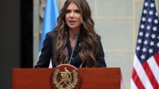 احتمال پیگرد قانونی شبکه خبری سی‌ان‌ان توسط دولت آمریکا