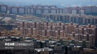 خریداران واقعی بازار مسکن، منتظر کاهش هیجانی قیمت‌ها نباشند