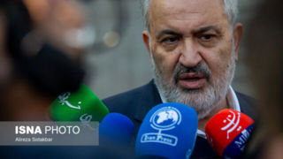 وزیر نیرو: نصب تجهیزات پنل خورشیدی ادامه دارد