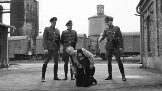 اشک های سینما برای صهیونیسم مظلوم ! اشک های سینما برای صهیونیسم مظلوم !