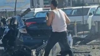 حمله پهپادی رژیم صهیونیستی به یک خودرو در نزدیکی ورودی جنوبی بیروت حمله پهپادی رژیم صهیونیستی به یک خودرو در نزدیکی ورودی جنوبی بیروت