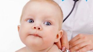 نوزادان درد را متفاوت از بزرگسالان تجربه میکنند نوزادان درد را متفاوت از بزرگسالان تجربه میکنند