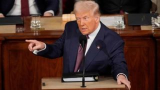 رئیسجمهوری که با همه درگیر است! رئیسجمهوری که با همه درگیر است!