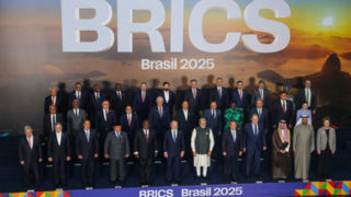 تعرفه ترامپ بر گروه بریکس با شروطی به تعویق افتاد تعرفه ترامپ بر گروه بریکس با شروطی به تعویق افتاد